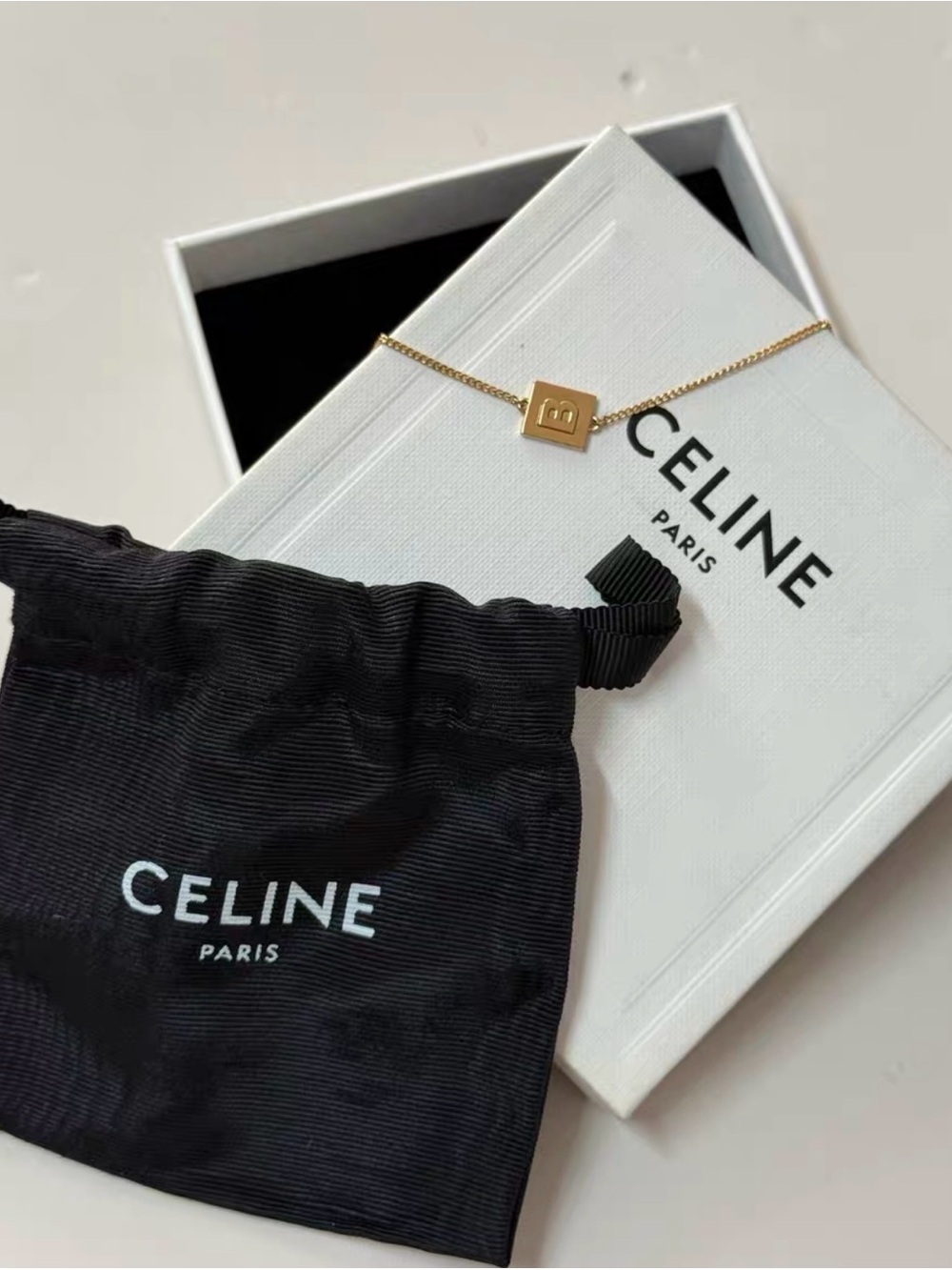 🚩steal Celine Gold Square 'B' Pendant Necklace with Black Pouch